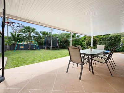 16 Pineneedle Court, Oxenford
