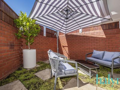 2 / 163 Royal Street, Yokine