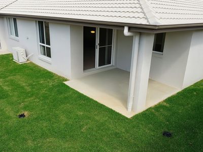 8 POLARIS DRIVE, Brassall