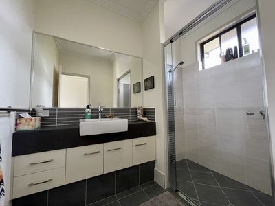 4 Dugong Avenue, Pialba