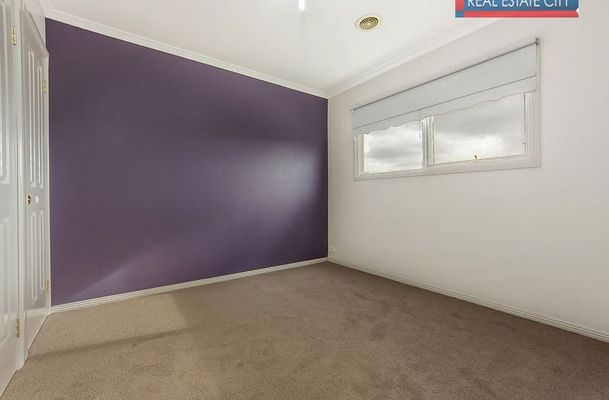 7 Meadowbank Lane, Craigieburn