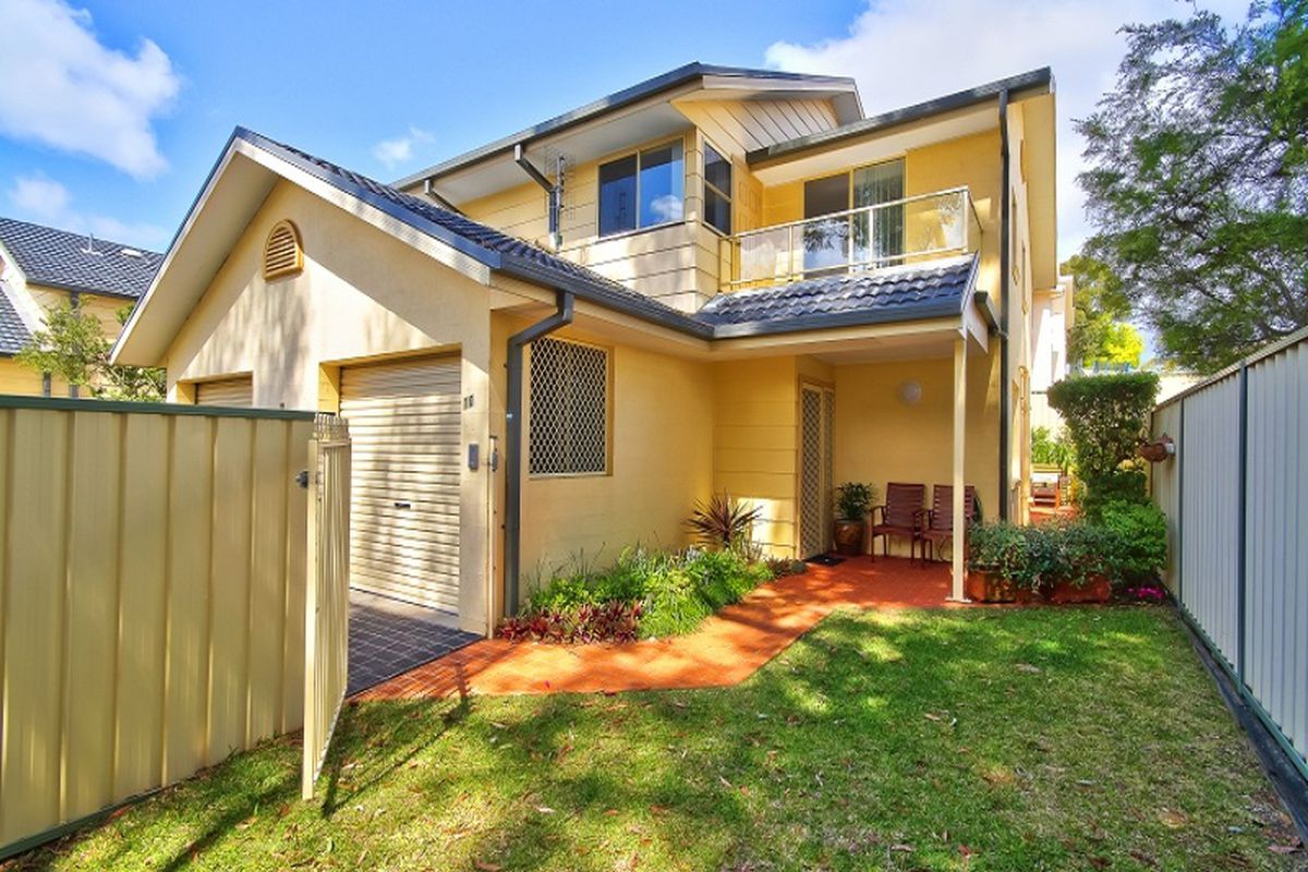 10 / 7 Jennie Cox Close, Erina