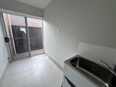 11 Burgmann Street, Oran Park