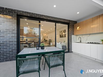 8 Clarence Street, Canley Heights