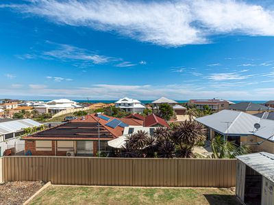 143 Lagoon Drive, Yanchep