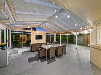 5 Bergen Close, Taylors Lakes