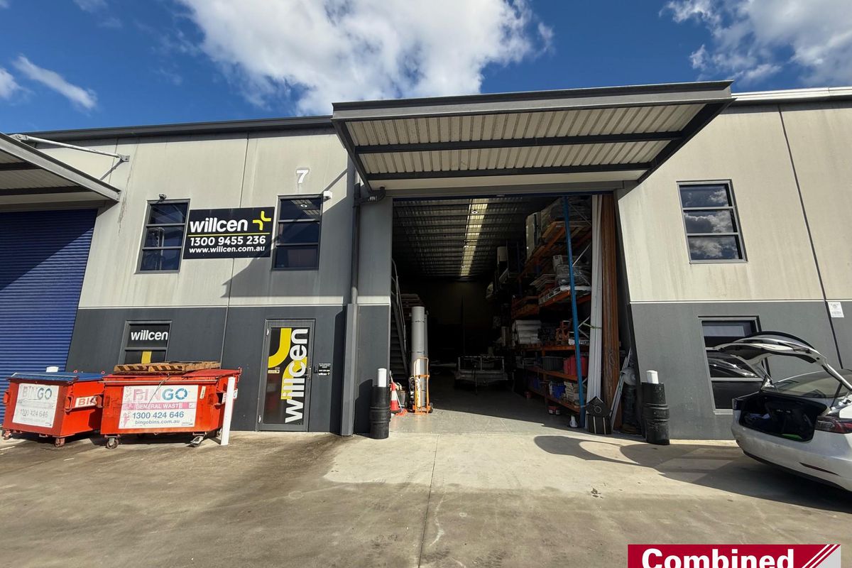7 / 11-19 Waler Crescent, Smeaton Grange