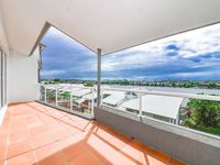 135 Macquarie Street, Teneriffe