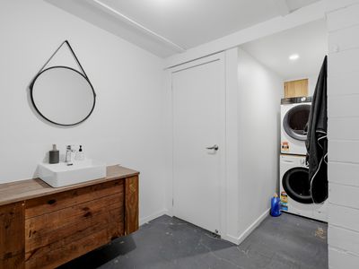 291-293 Hobart Road, Youngtown