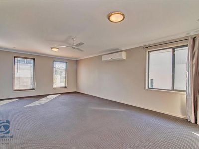 85 Skyview Avenue, Rochedale