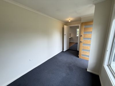 7 South Avenue, Yenda