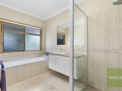 43 Shoalmarra Drive, Mount Low