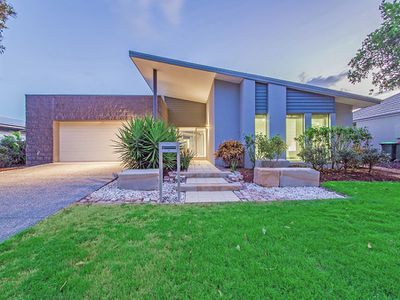 17 Margaret Crescent, Wakerley