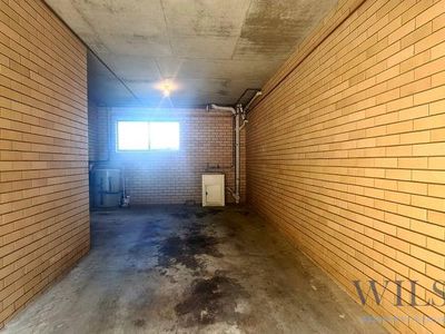 2 / 30 Curd Street, Holland Park