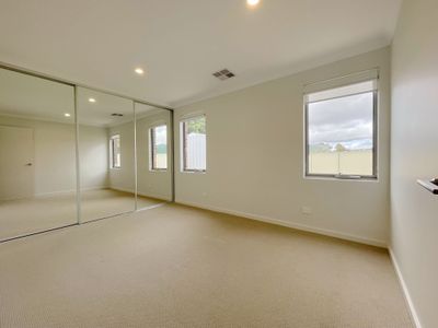 11 Park Road, Byford