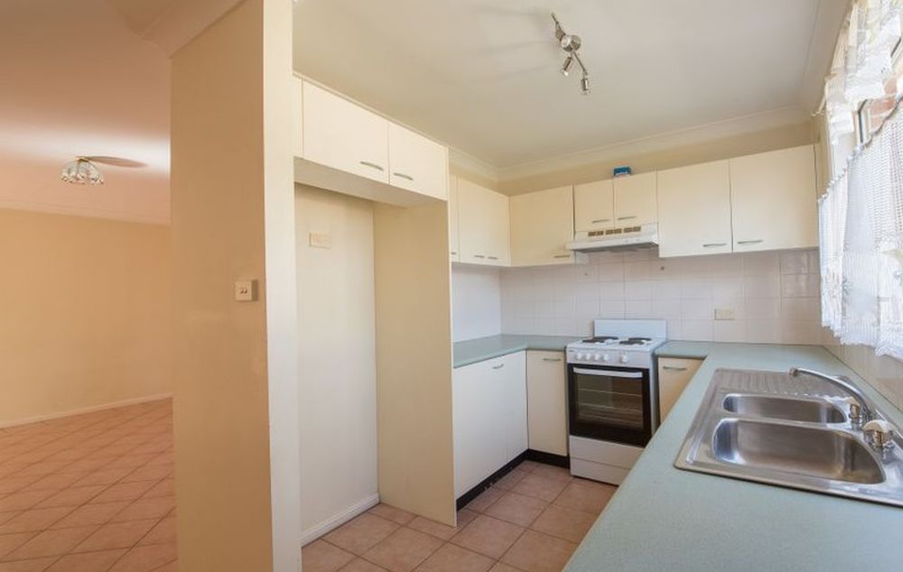4 Sandover Court, Wattle Grove