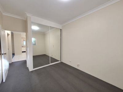 4 / 180 Haldon Street, Lakemba