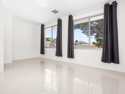 2 Troytown Way, Melville