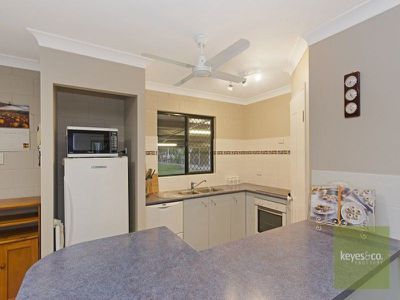 2 Octagonal Crescent, Kelso