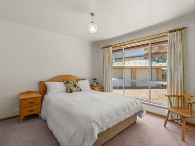 4 Chaucer Place, Ulladulla