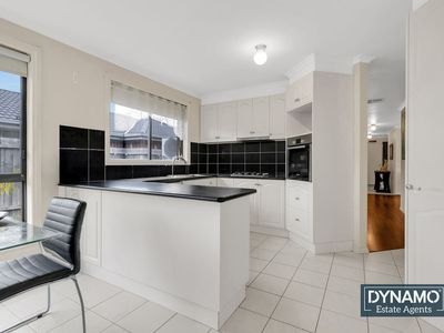 38 Thames Way, Roxburgh Park