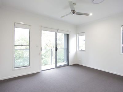 104 Cooper Crescent, Rochedale
