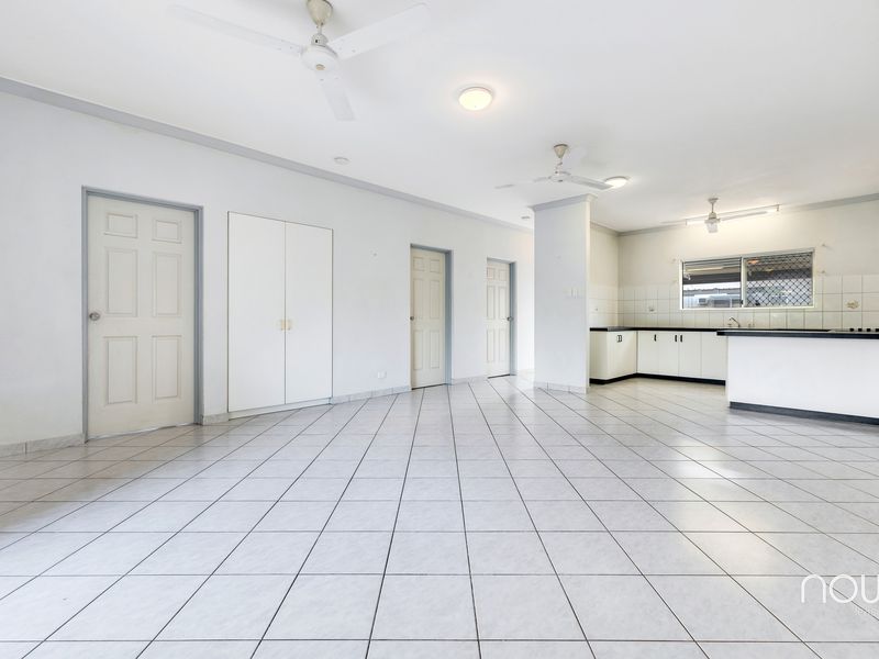 5 / 26 Flametree Circuit, Rosebery