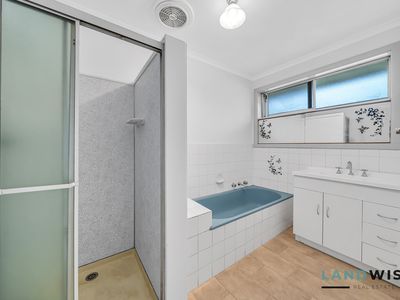 24A Maple Crescent, St Albans