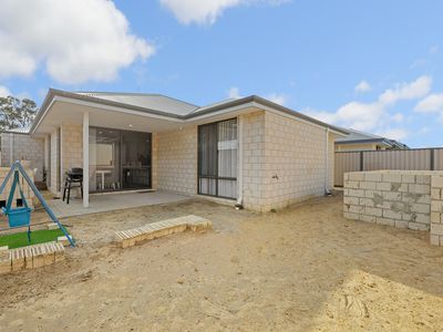 46 Haywire Avenue, Whitby