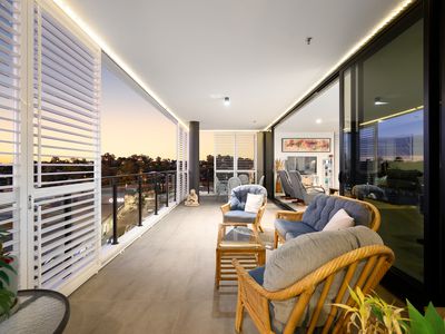 4053 / 21 Ross Street, Benowa