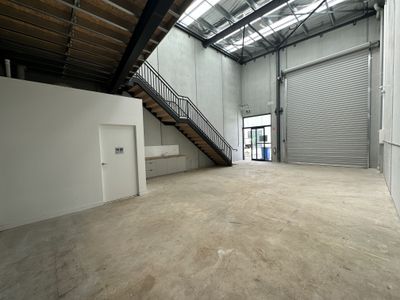 8 / 12 Mc Robert Street, Newport