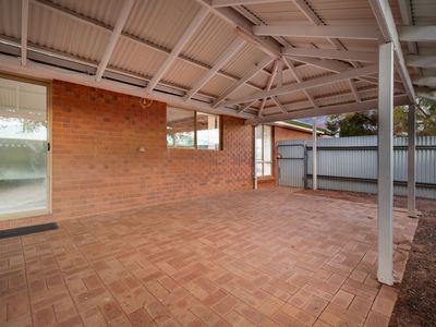 3 Gwalia Close, Hannans