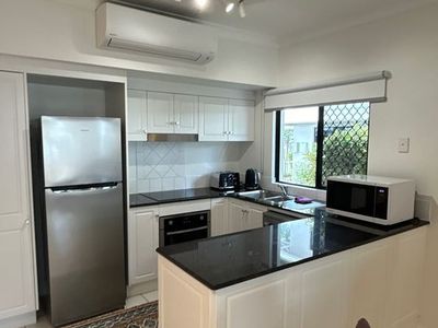 5 / 293-301 Esplanade, Cairns North