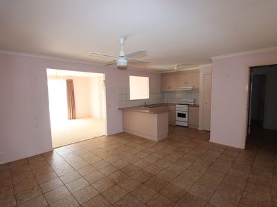 13 Stefania Mews, Whittington