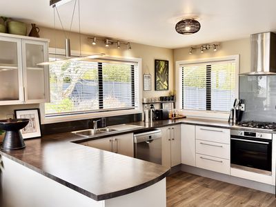 131 Chelsea View Drive, Chatswood