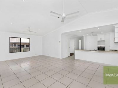 26 Klewarra Boulevard, Douglas