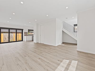 2 / 26 McLennan Street, Eumemmerring