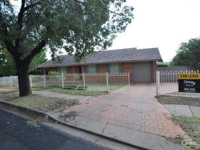 2  Highland Place, Dubbo