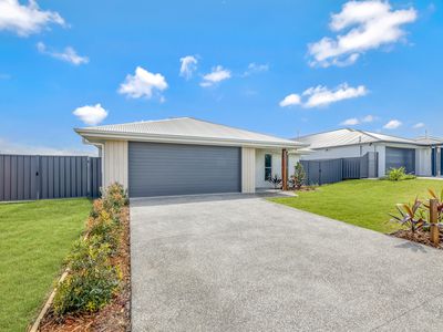 24 Curlew St Woodgate QLD, Woodgate