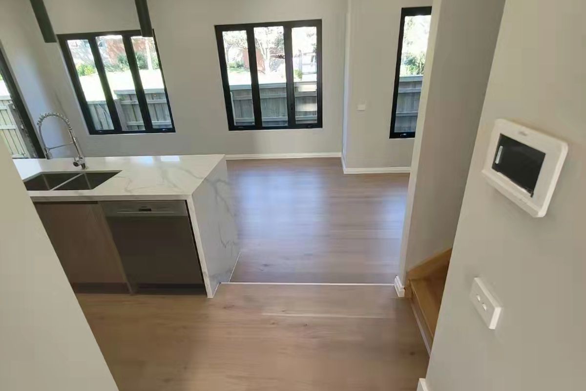3 / 16 Ireland Avenue, Doncaster East