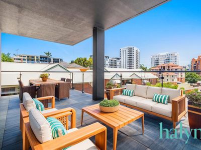 305 / 108 Bennett Street, East Perth