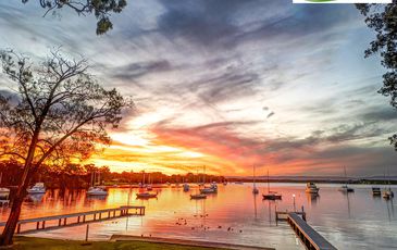 12 Gordon Avenue, Summerland Point