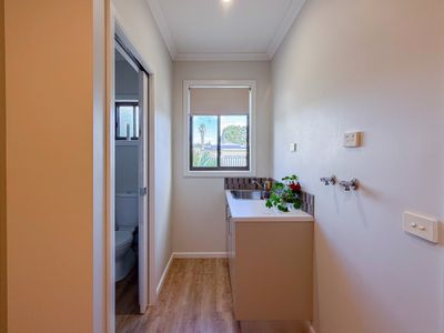 10 Milloo Crescent, Swan Hill