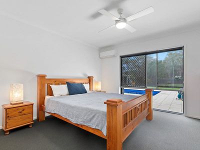 48 Hughes Road, Urangan