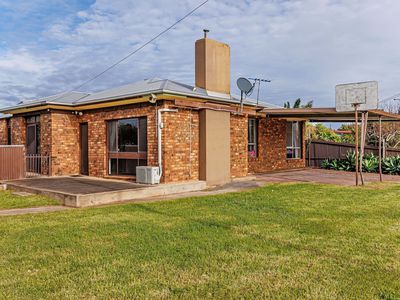 3 Longford Crescent, Ferryden Park