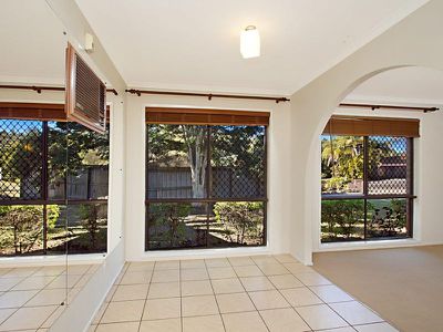5 Gavia Court, Rochedale South