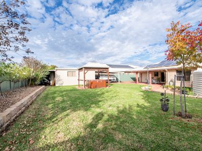 6 Azure Avenue, Dubbo