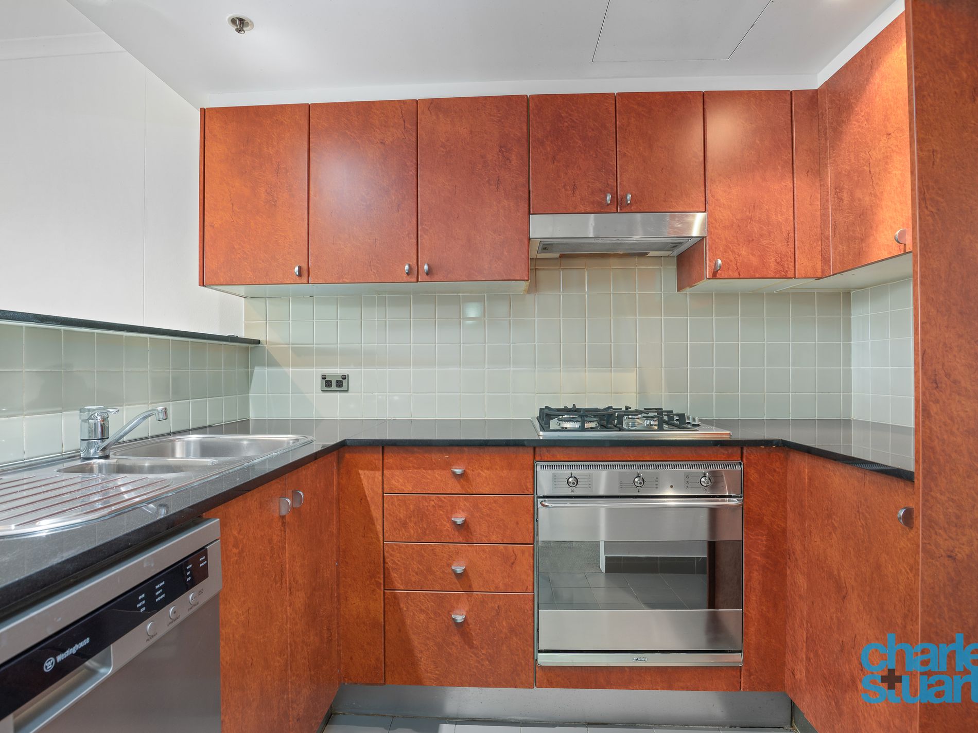 2202 / 1 Hosking Place, Sydney