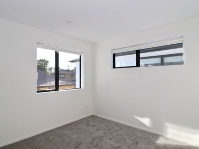 8a Britannia Place, Half Moon Bay