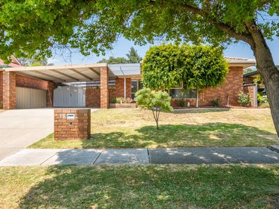 16 KINGSBURY COURT , Wodonga